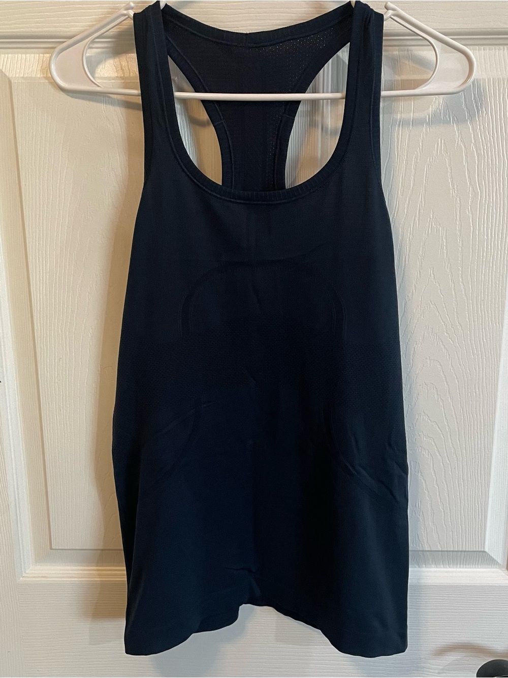 Lululemon Swiftly Tech Racerback Tank Navy Size 6